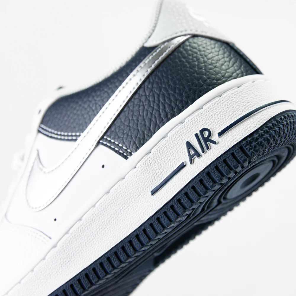 Air Force 1 LV8 GS (White/Metallic Silver) - Image 4