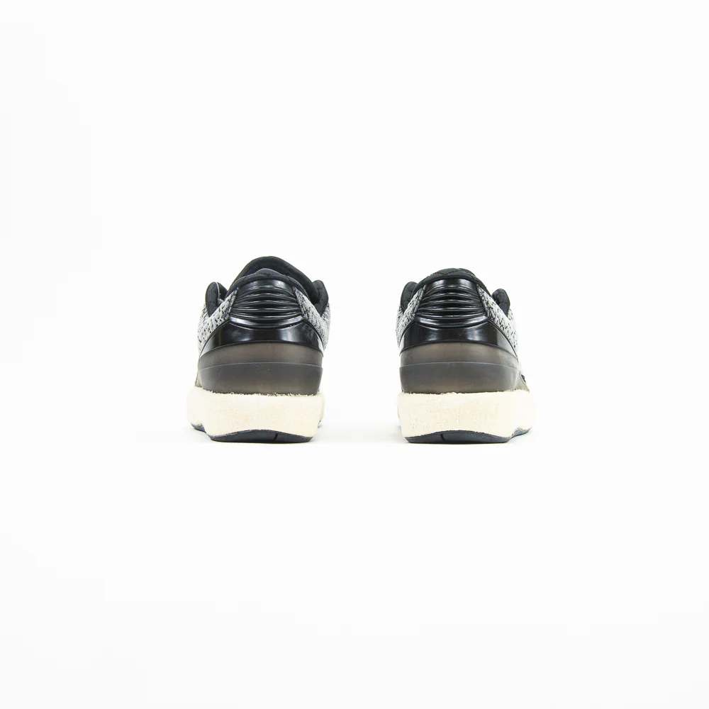 Air Jordan 2 Retro Low SP (Black/Anthracite-Smoke Grey) - Image 3