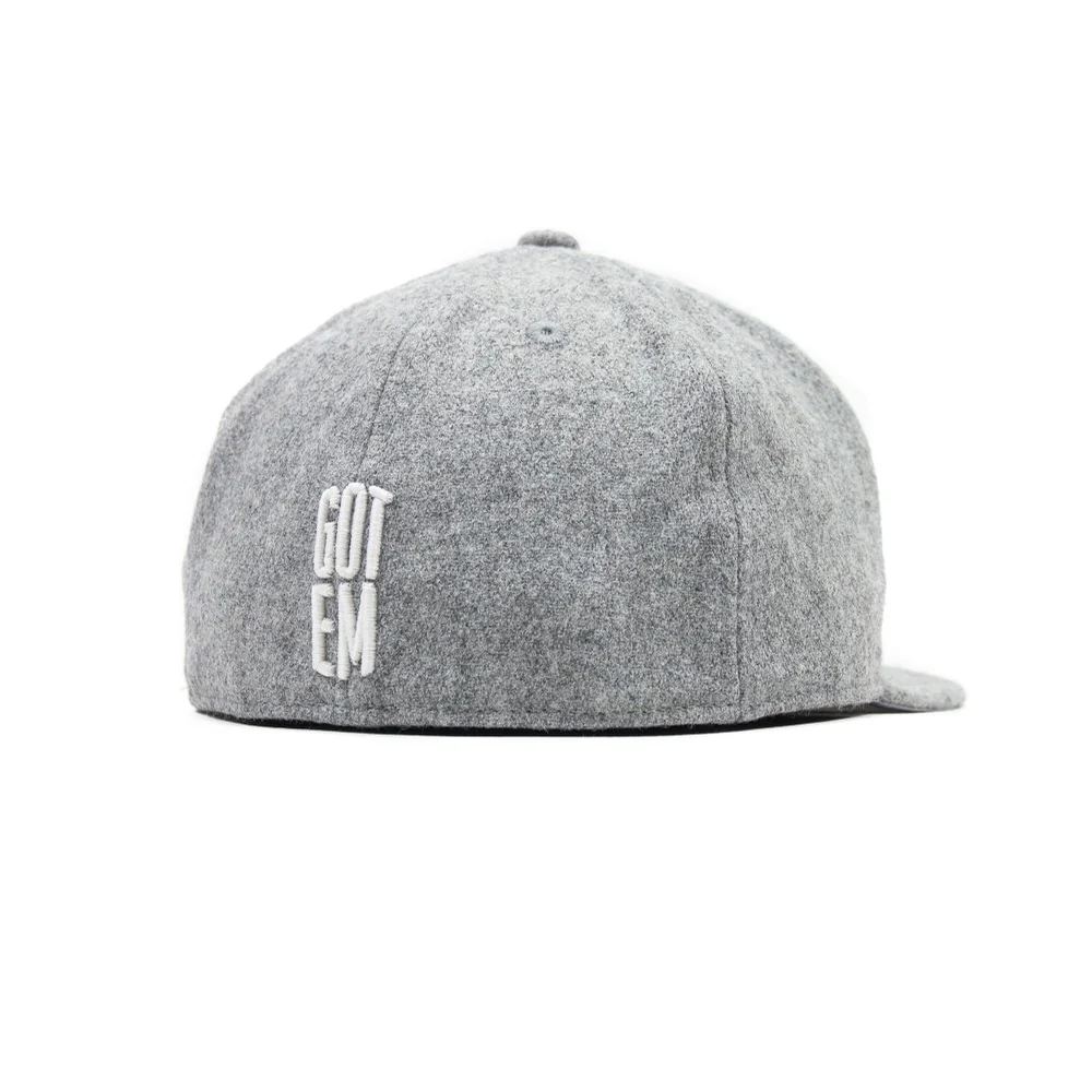 Crest Wool Fitted Cap (Grey) - Image 2