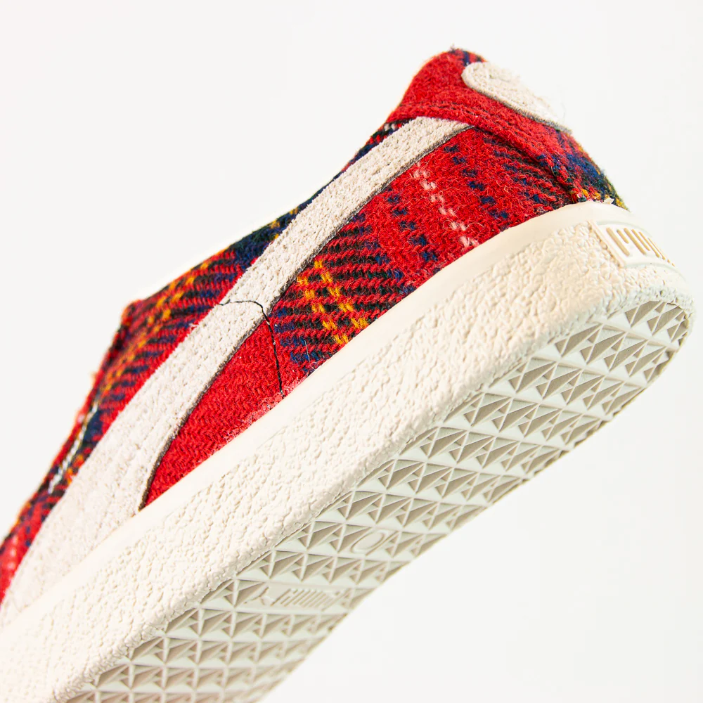 Suede VTG Harris Tweed (Frosted Ivory Red) - Image 6
